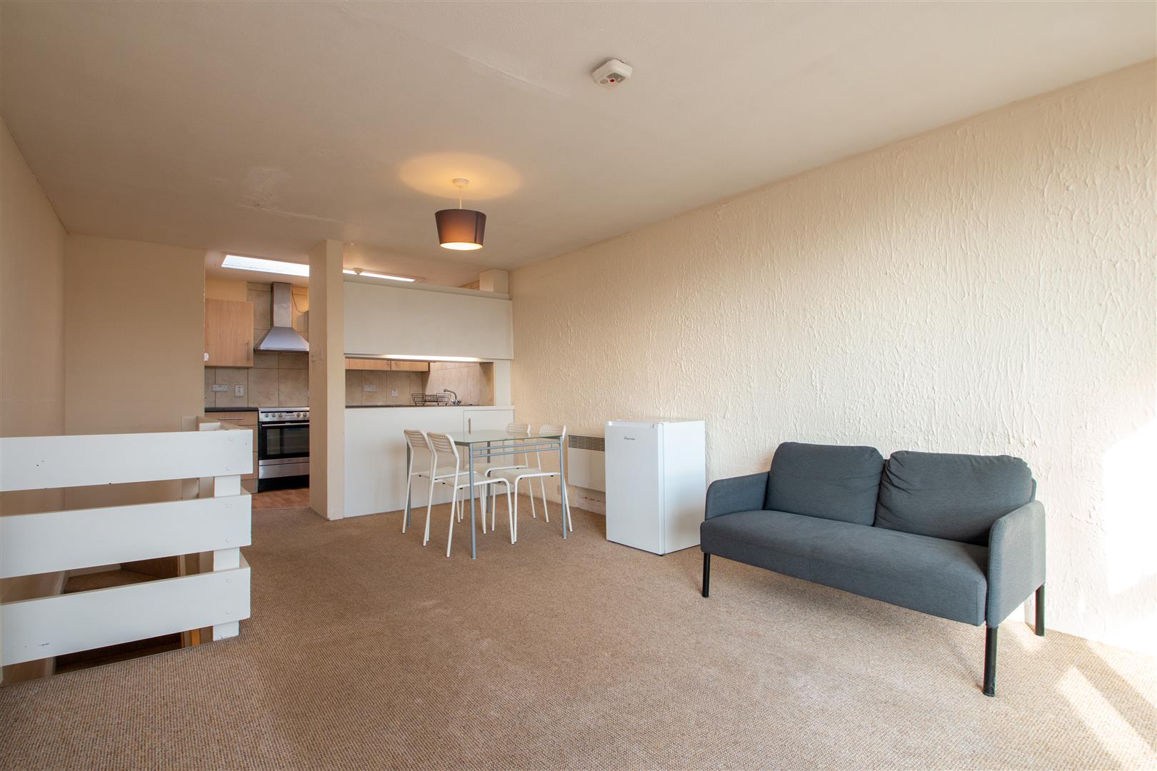 1 bed property in Old Groveway, Milton Keynes
